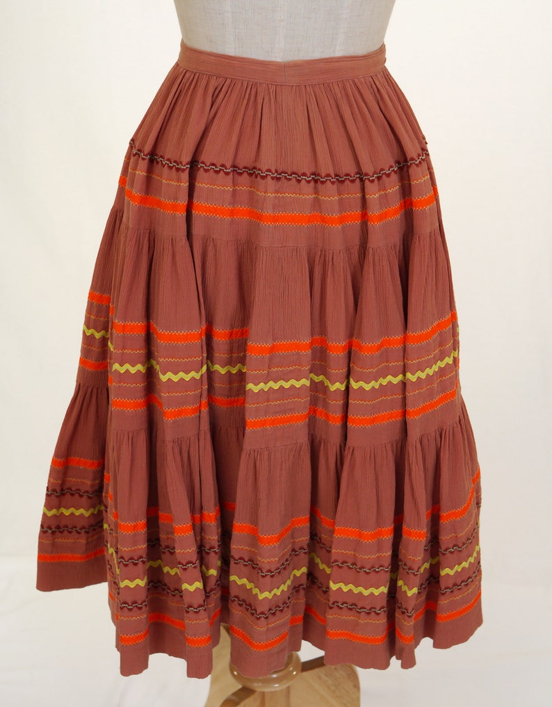 Vintage 1980s Southwest Style Circle Skirt Brown, Orange, Yellow Circle Skirt Unlined Western Skirt Waist 24 Patio Skirt image 4