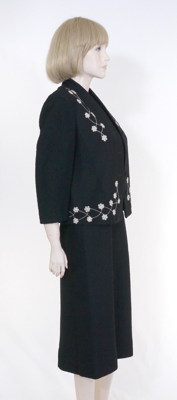 Vintage 1940s Women's Black Knit Two-Piece Suit -… - image 6