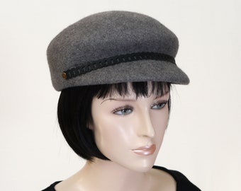 Vintage Helene Berman Gray Wool Beret - Made in Italy  display picture 2