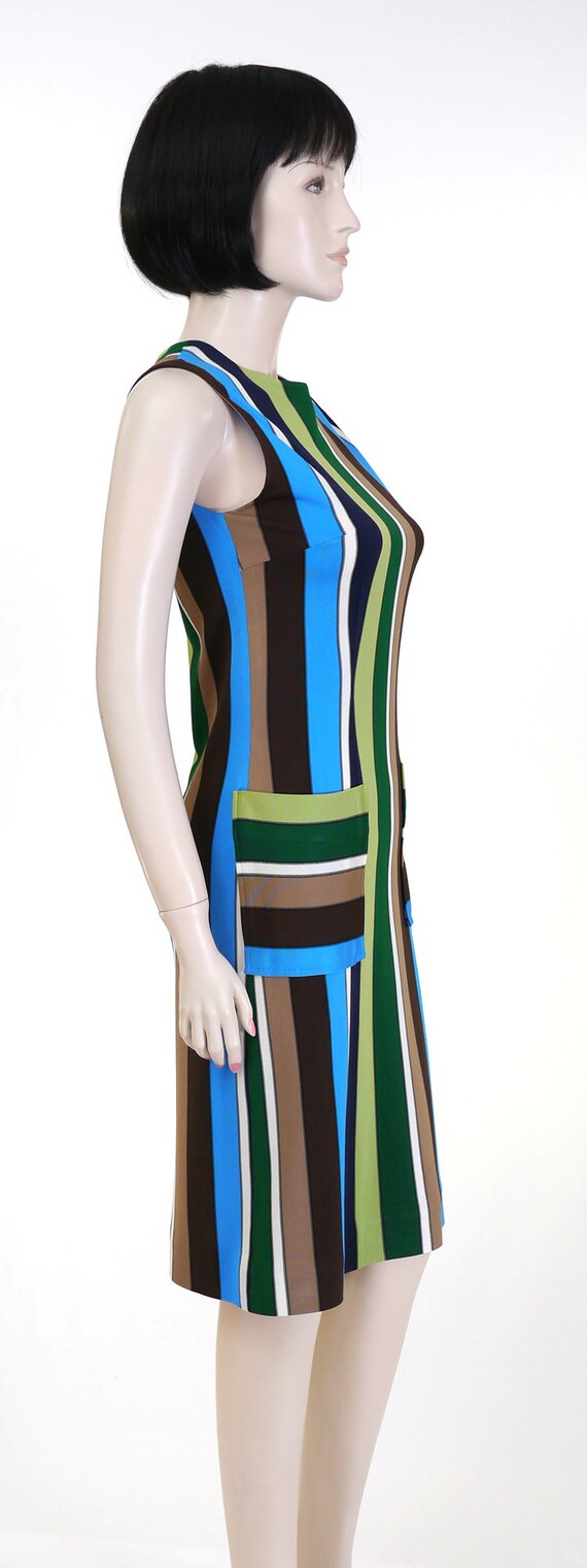 Vintage 1970s Striped Polyester Shift Dress - Blu… - image 6