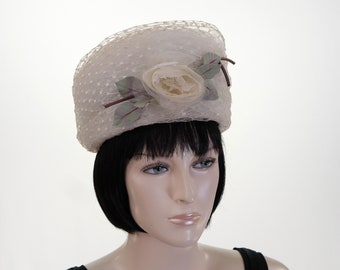 Women\'s Wool Felt Flower Pillbox Hat British Wedding Church Derby Hats White Z&X Women main image 3