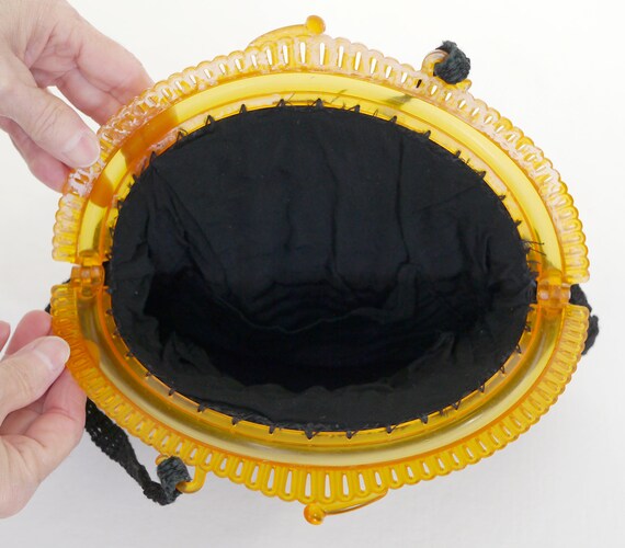 Vintage Black Crochet Handbag with Lucite Closure… - image 4