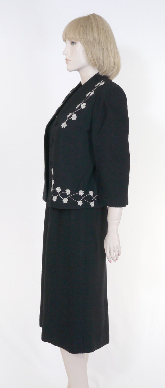 Vintage 1940s Women's Black Knit Two-Piece Suit -… - image 4