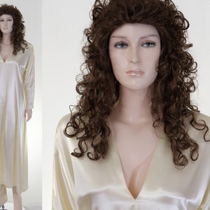 Vintage Adult Vampire Bride Costume - Ivory Gothic Long Gown - Vintage Medieval Gown - 1960&#39;s Horror Film Female Costume - Bust 34&quot;