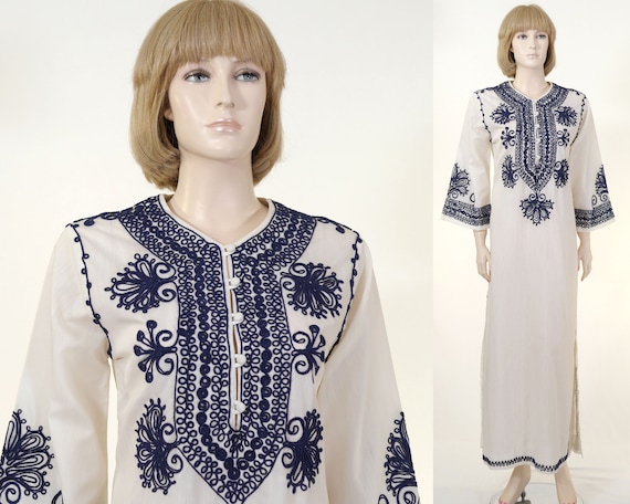 Vintage Women's Embroidered Kaftan - White Kaftan/