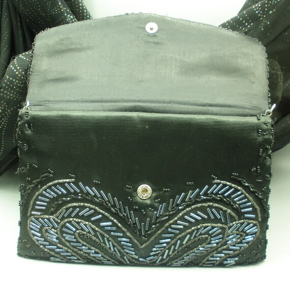 Vintage LaRegale Beaded Clutch Purse - image 4