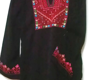 Palestinian Bedouin embroidered blouse