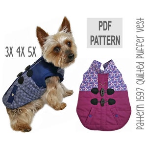 Könnte beinhalten: PDF-Muster für eine gesteppte Hunde-Steppweste in den Größen 3X, 4X und 5X. Die Weste ist lila und blau mit einem geometrischen Muster und hat einen Knebelverschluss.