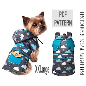 Könnte beinhalten: PDF-Muster für einen Hunde-Regenmantel mit einem blauen und grauen Wolkenmuster. Das Muster ist für einen Regenmantel in Größe XX-Large. Das Muster wird auf einem kleinen Hund gezeigt, der den Regenmantel trägt.