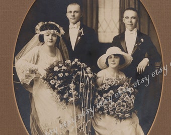 Fabulous 1920s 8 x 10 WEDDING VINTAGE PHOTO Bride Groom - Rose Bridal Bouquets - Lace Dress - Great Gatsby - Downton Abbey Style Wall Decor