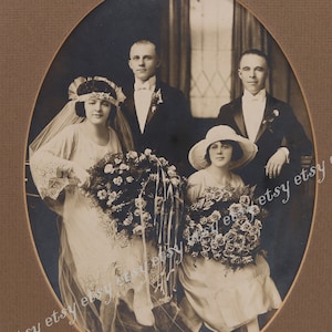 Fabulous 1920s 8 x 10 WEDDING VINTAGE PHOTO Bride Groom - Rose Bridal Bouquets - Lace Dress - Great Gatsby - Downton Abbey Style Wall Decor