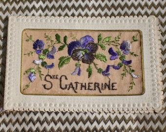 Darling Antique Embroidered PURPLE PANSIES Flowers St. Catherine Embroidery Vintage POSTCARD Victorian Collectible French France