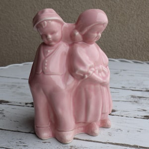 Vintage Junge und Mädchen Blumentopf ROSA glasierte Keramik 1940er 1950er Jahre Shabby Cottage Chic - Cameron Company - Succulent Plant Herbs