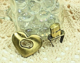 Heart Twist Lock Purse Closure, Unique Twistlock Purse Hardware,  Bag Fastener,  Decorative TurnLock @ MeiMei Supplies in USA