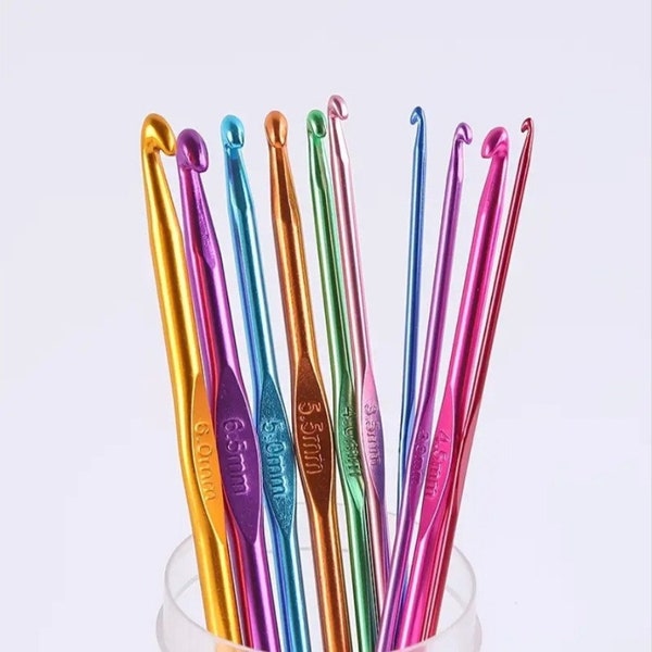 12 Piece Aluminum Crochet Hook Set