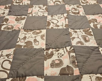 Animal Print Child Quilt: Gray Block Design (49x37 inches)