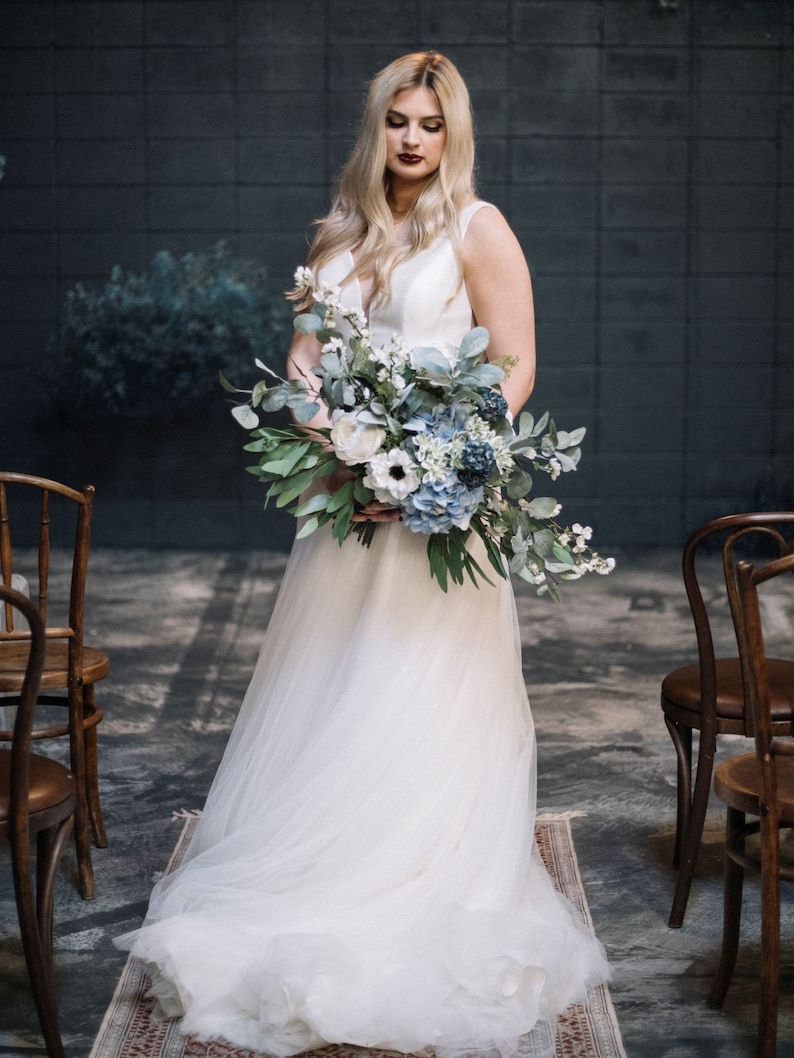 Blue Bridal Bouquet, Classic Blue Wedding Bouquet, Blue and White Silk Floral Bouquet Set, Bouquet and Boutonniere Wedding Package image 2