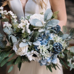 Blue Bridal Bouquet, Classic Blue Wedding Bouquet, Blue and White Silk Floral Bouquet Set, Bouquet and Boutonniere Wedding Package image 8