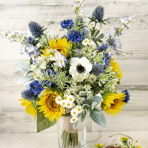 Sunflower Bridal Bouquet, Summer Wedding Bouquet Set, Wildflower Bouquet, Blue and Yellow Flower Bouquet, Rustic Wedding Flowers