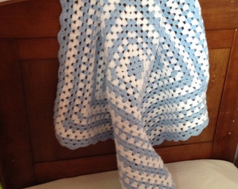 Granny square blanket crochet pattern - easy pattern