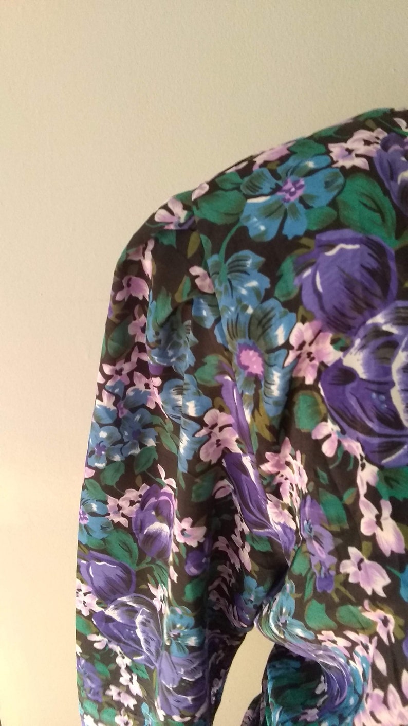 Long Sleeve Purple Floral Dress size 14,100% Polyester Dress with padded shoulders. Designed by JB Too Y2K dress with peplum. image 4