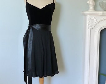 Black Velvet Fit and Flare Dress with Satin Sash by Anne Klein size Medium