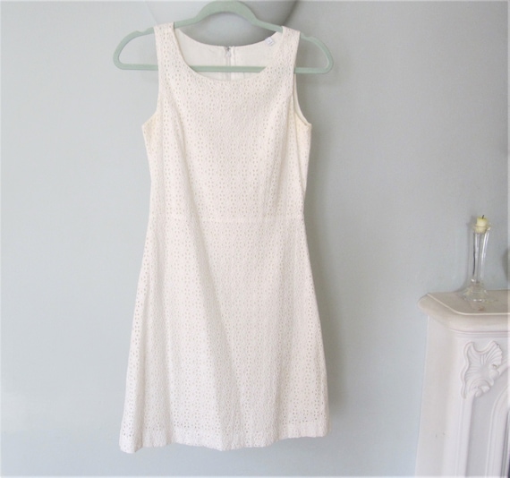 Giovanni white lace sleeveless sheath dress 2025