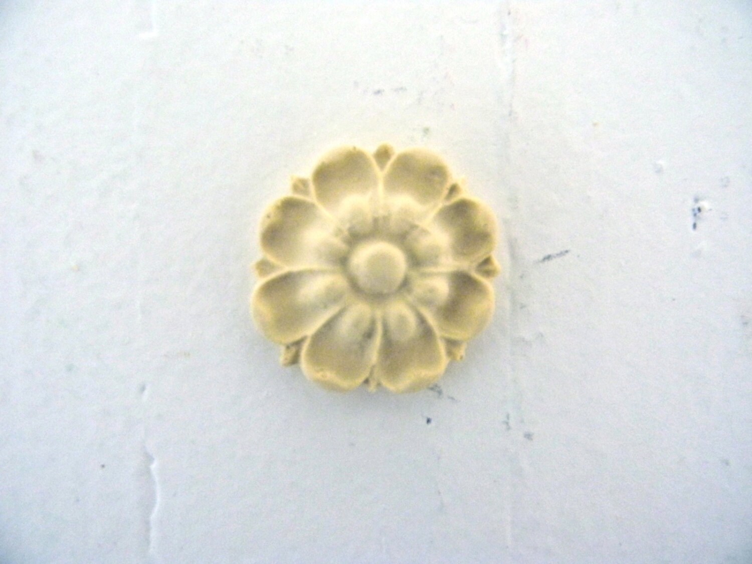 Rosette Furniture Applique Wood & Resin Trims and Appliques Etsy