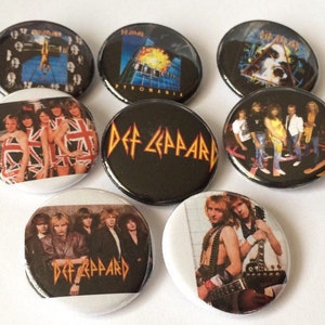 Def Leppard Pins Classic Rock Buttons 1980&#39;s Hair Band Metal Band Pyromania Hysteria Rock Band Joe Elliott Pins Magnets Buttons Keychains