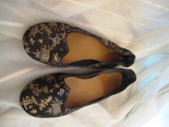 Vintage Pair of Satin Brocade Asian Slippers, ca 1