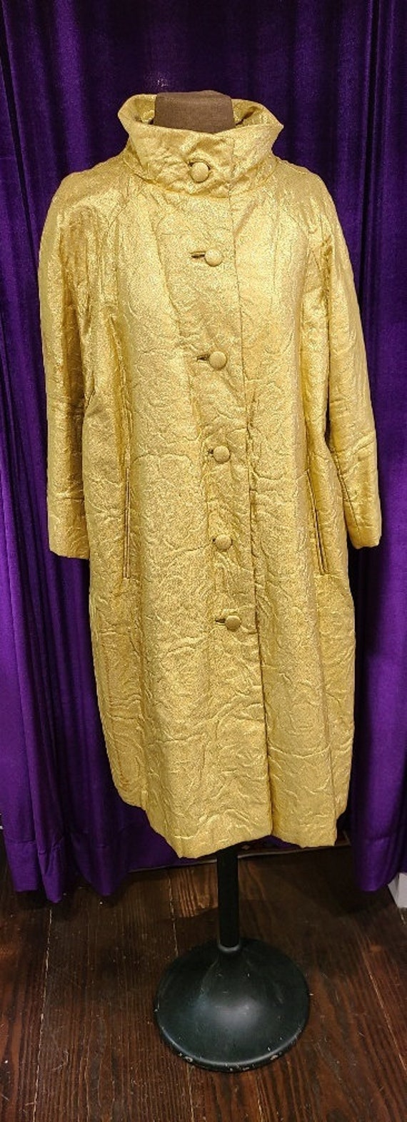 Mid Century Gold Lame Matelasse Evening Coat, ca 1