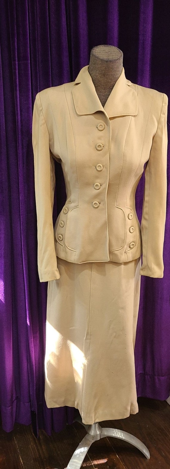vintage 1940s peplum suit - Gem