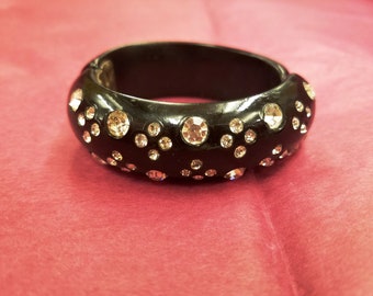 Mid Century Era Black Lucite Rhinestone Studded Hinged Bangle Bracelet, ca 1950s