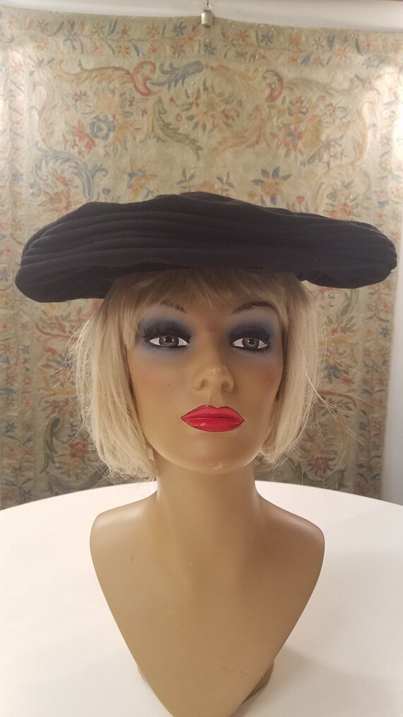 Vntage Black Wool Platter Hat, New York Creations