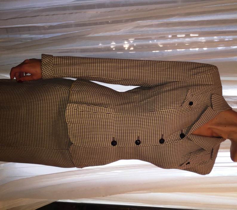 ca 1940s Vintage Greyish Violet and Pale Yellow Light Wool Houndstooth Suit