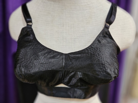 Padded Bullet Bra for Smaller Cup Sizes  Vintage-Inspired Elegance - What  Katie Did