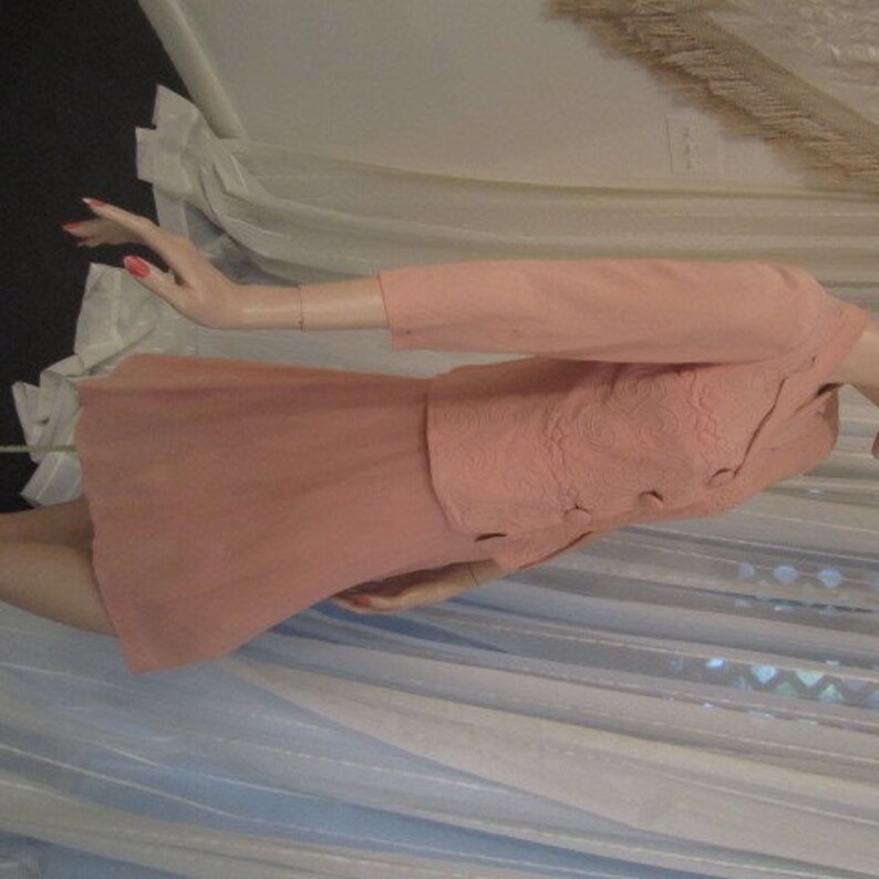 Four Star Fashions Vintage Dusky Rose Crepe Suit ca 1940s