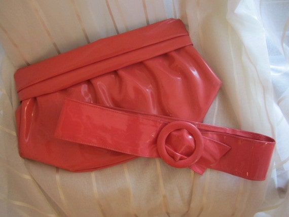 Vintage Set, Pinky Orange Patent Clutch Purse and
