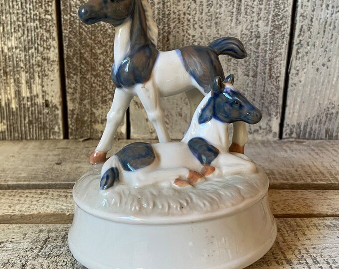 Vintage Otigiri Porcelain Musical Figurine W 2 Horses Plays Etsy