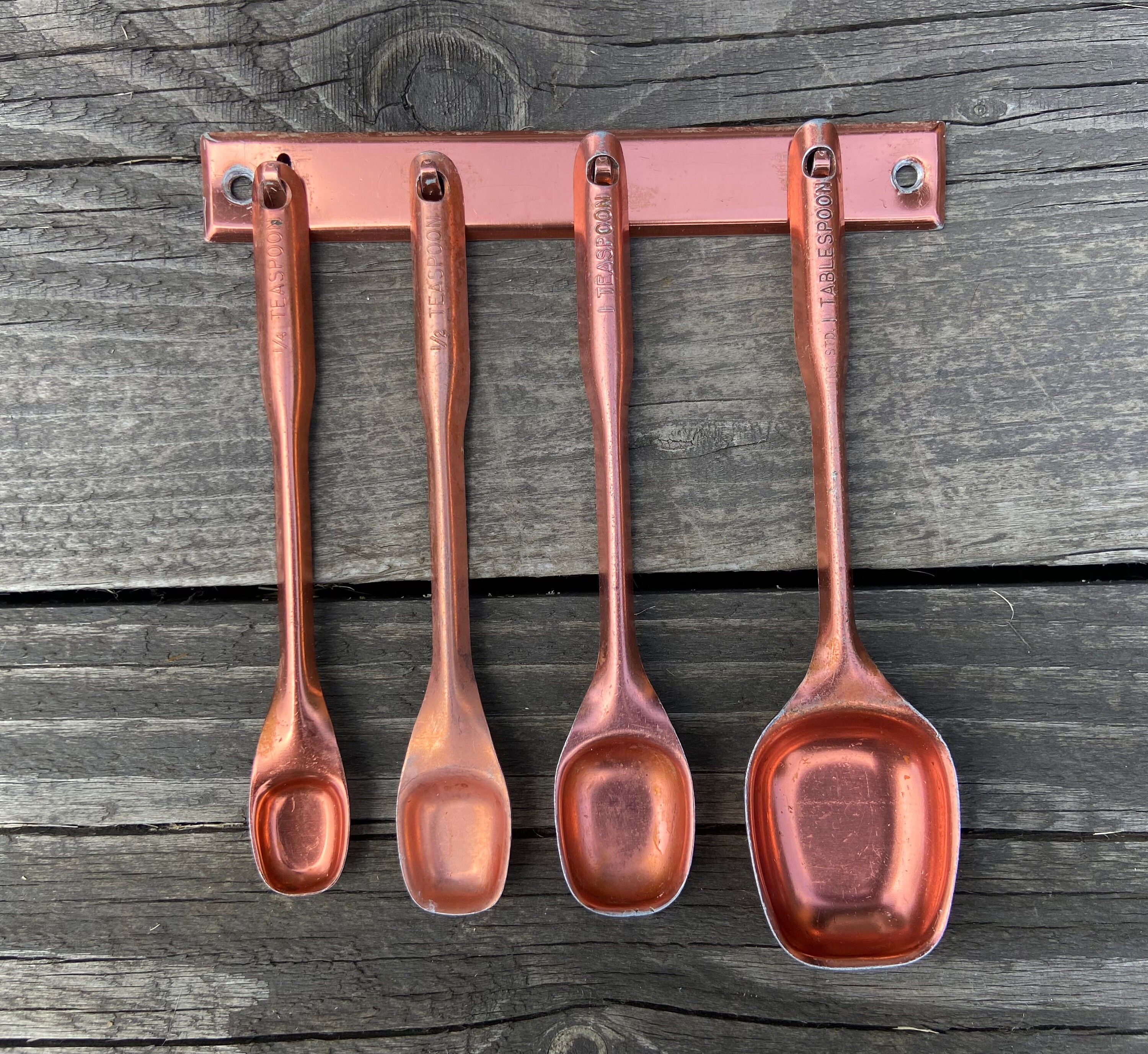 5 Piece Magnetic Measuring Spoon Set (Rose Gold)