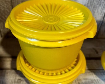 Tupperware Bowls