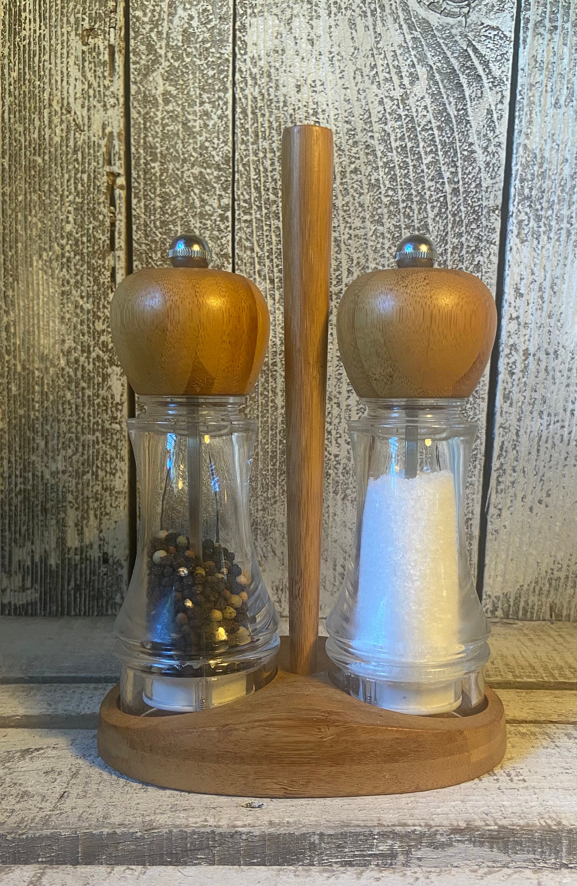 Pampered Chef Salt & Pepper Grinder Set