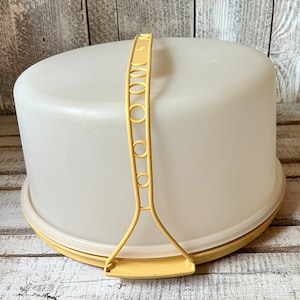 Vintage Tupperware Biggest Round Cake Taker Gold Base, Tupperware Jumbo Cake  Carrier/largest Cake Carrier 