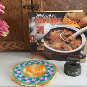 Vintage Betty Crocker&#39;s 1984 Picture Cookbook, Collectible Betty Crocker Hardbound  Cookbook