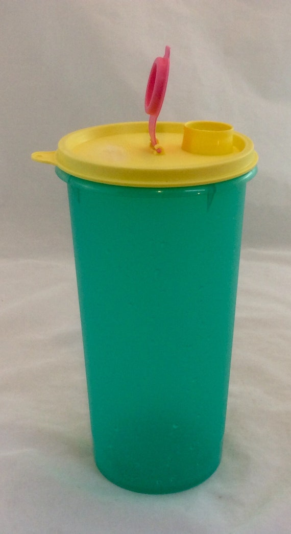 Vintage Tupperware Pitcher, 1 Quart Pitcher With 4 Cups, Tumblers