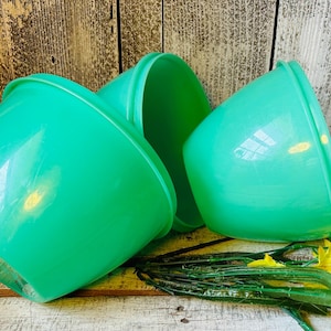 Vintage Tupperware Crisp It Lettuce Keeper Replacement Bowl # 679, Jadite Green Tupperware Crisper Container Bowl Only