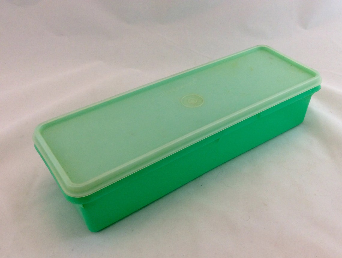 Vintage Tupperware Celery Keeper Tupperware Vegetable Keeper Etsy