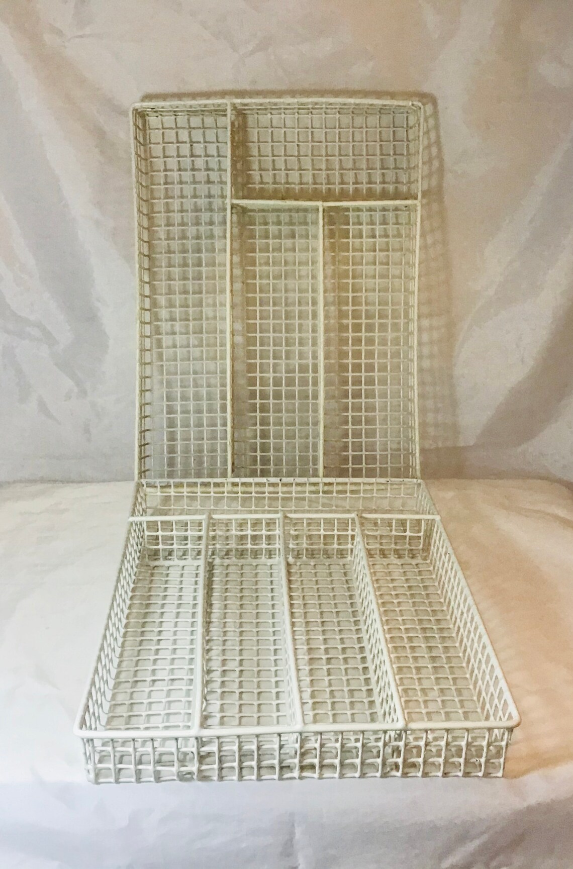 wire silverware tray