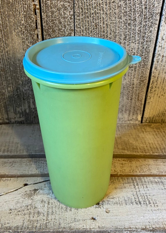 Vintage Tupperware Tall Round Storage Container in Mint Green W Turquoise  Lid, Kitchen Pantry Storage Container 