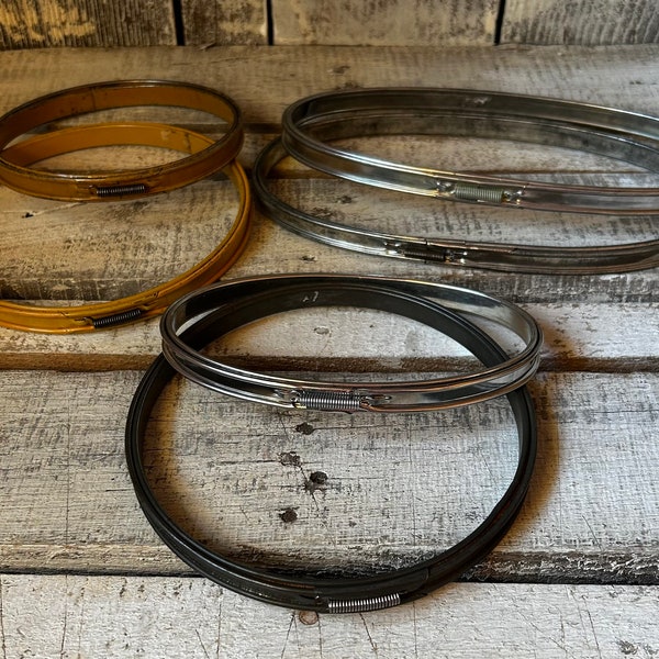 Vintage Metal Embroidery Hoops w Cork Lining *Your Choice * Round and Oval Hoops in Silver and Gold